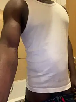 Snapshot of Budibudi5 chatting on February 3, 2026, 11:48 am Budibudi5 online show from February 3, 2026, 11:48 am