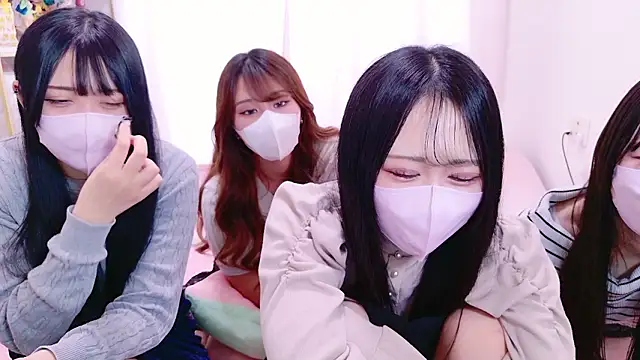 mao maochan online show from October 13, 2025, 6:04 am