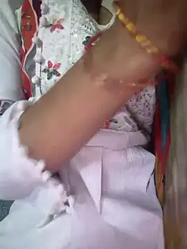 Snapshot of lovely----bhabhi chatting on February 27, 2026, 1:00 pm lovely----bhabhi online show from February 27, 2026, 1:00 pm