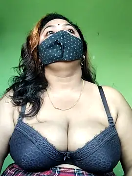 rani130 online show from January 19, 2026, 1:42 am