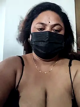 rani130 online show from May 14, 2026, 1:24 am