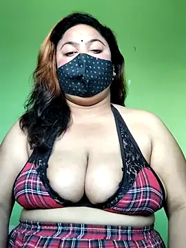 rani130 online show from February 8, 2026, 1:36 am