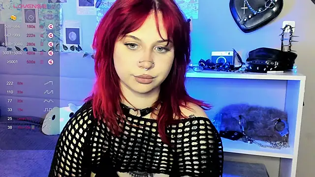 Snapshot of marynixoxo chatting on March 27, 2026, 9:32 am marynixoxo online show from March 27, 2026, 9:32 am