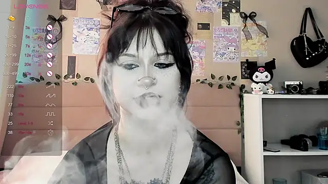 Snapshot of marynixoxo chatting on February 25, 2026, 8:36 am marynixoxo online show from February 25, 2026, 8:36 am