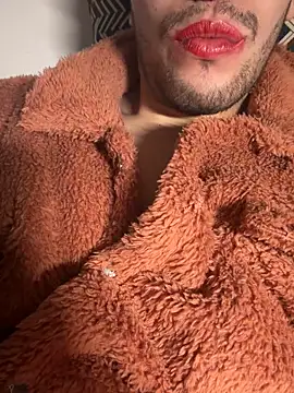 yaxxx03 online show from January 15, 2026, 7:17 pm