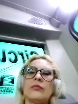 CandieGilson   online show from March 28, 2026, 11:11 am