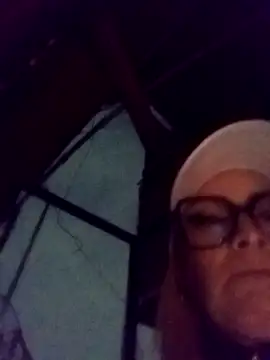 CandieGilson   online show from April 4, 2026, 10:22 am