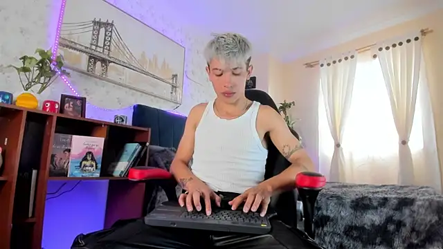 Ianwayne online show from March 8, 2025, 7:20 pm