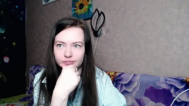babysue89 online show from May 13, 2026, 4:30 am