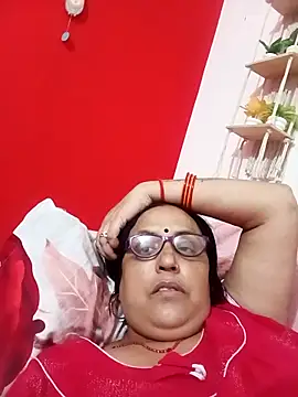 Kiyara8 online show from September 28, 2025, 3:41 pm