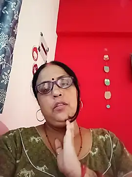 Kiyara8 online show from September 17, 2025, 3:52 am