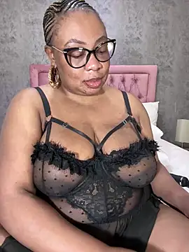 VixenRoyaleX online show from April 8, 2026, 2:13 am