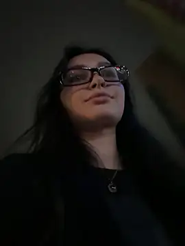 Snapshot of lunalovelee chatting on September 17, 2025, 1:24 pm lunalovelee online show from September 17, 2025, 1:24 pm