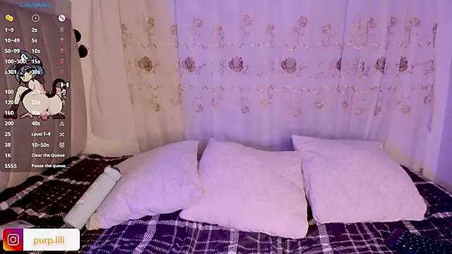 purplelilith3 online show from February 19, 2026, 6:10 am