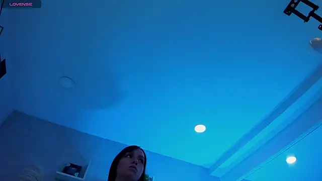 EmiliaRose  online show from January 9, 2026, 8:16 pm