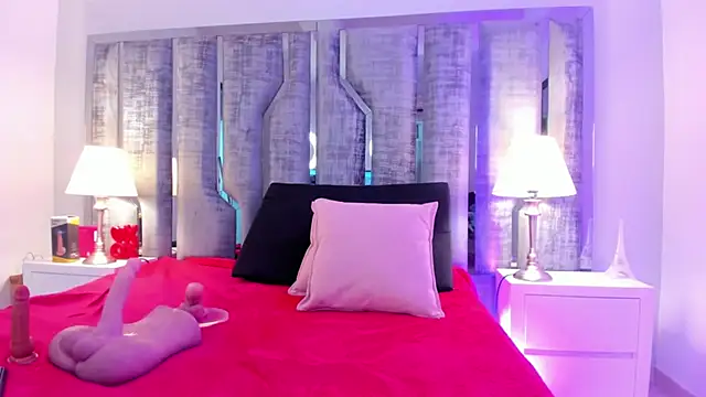 Ciara Benet online show from February 10, 2026, 12:15 pm