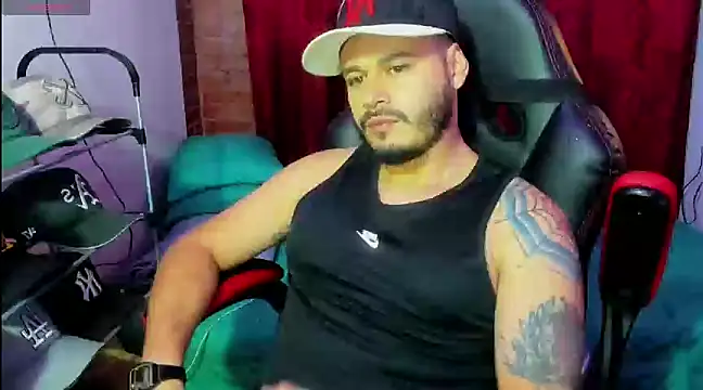 Snapshot of ragnar_lothbrok777 chatting on March 7, 2025, 3:51 am ragnar lothbrok777 online show from March 7, 2025, 3:51 am