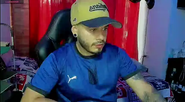 Snapshot of ragnar_lothbrok777 chatting on February 21, 2025, 9:43 pm ragnar lothbrok777 online show from February 21, 2025, 9:43 pm