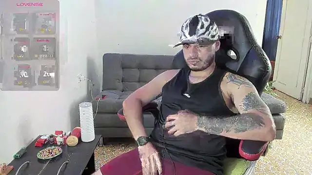 Snapshot of ragnar_lothbrok777 chatting on October 8, 2025, 7:25 pm ragnar lothbrok777 online show from October 8, 2025, 7:25 pm