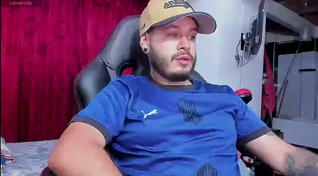 Snapshot of ragnar_lothbrok777 chatting on March 22, 2025, 5:06 am ragnar lothbrok777 online show from March 22, 2025, 5:06 am