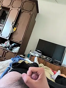 xxxdeo online show from April 19, 2026, 8:15 am