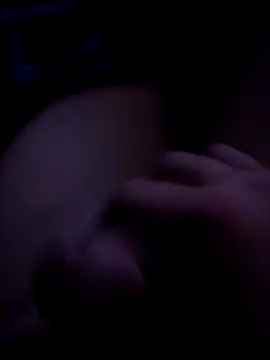 vicoactivo24 online show from November 9, 2025, 4:27 am