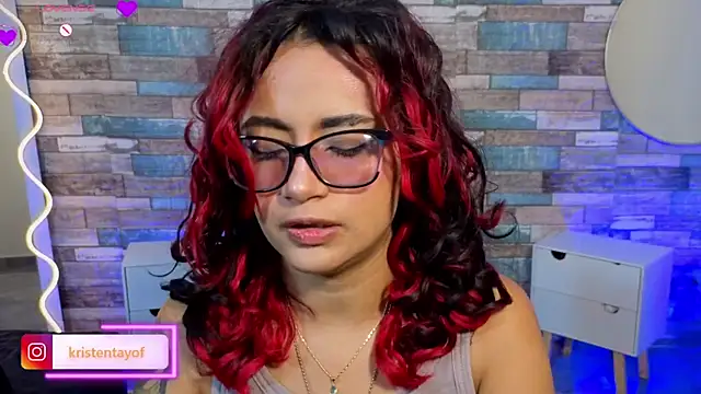 Snapshot of kristen_tay chatting on February 19, 2026, 3:25 am kristen tay online show from February 19, 2026, 3:25 am