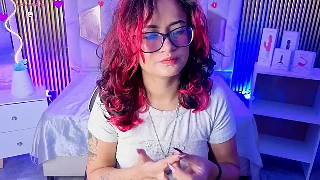 Snapshot of kristen_tay chatting on February 25, 2026, 3:29 am kristen tay online show from February 25, 2026, 3:29 am