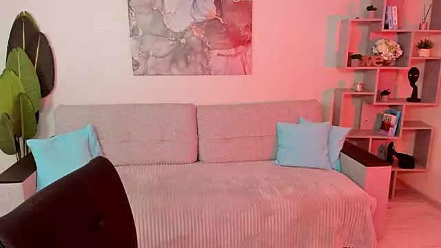 GabriellaMays online show from November 20, 2025, 5:08 am