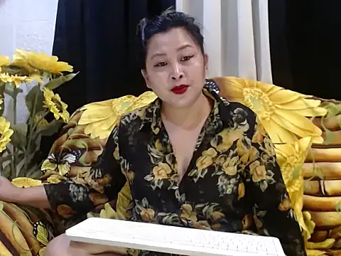 UrSweetClassyPinay online show from December 22, 2025, 10:48 am