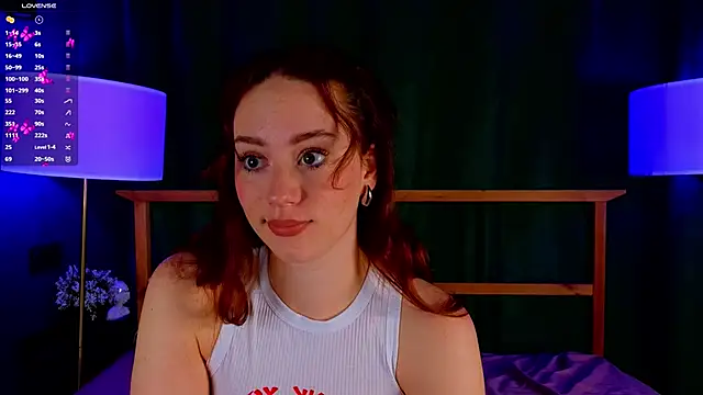 StacyWatts online show from November 9, 2025, 8:24 pm