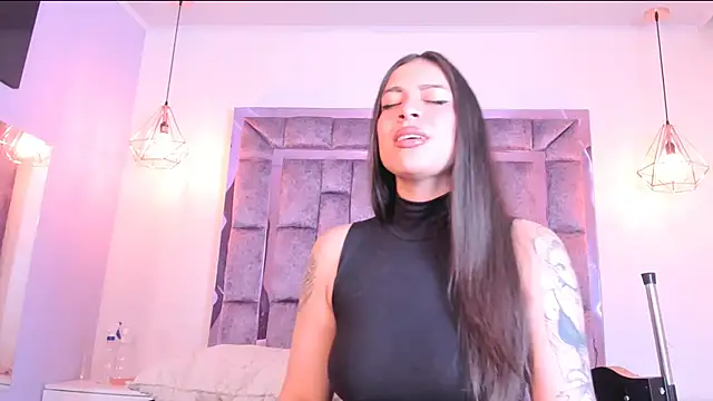 Annie rhoades online show from February 21, 2025, 5:09 pm