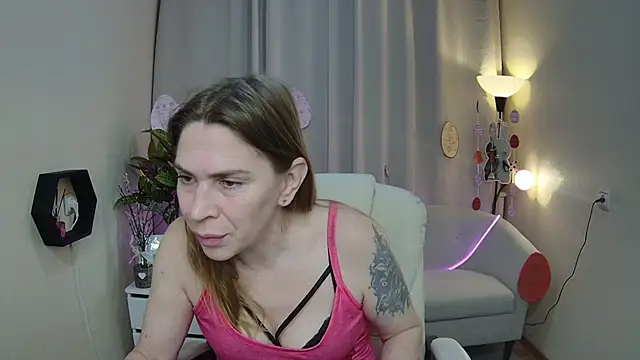 TessaDaybreak online show from April 4, 2026, 7:26 am