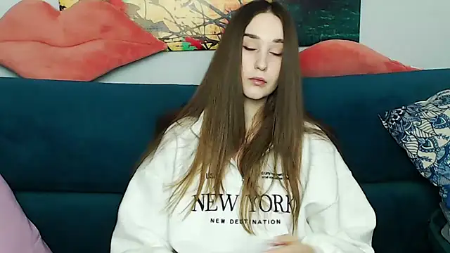 Margarettii online show from February 14, 2025, 7:49 am