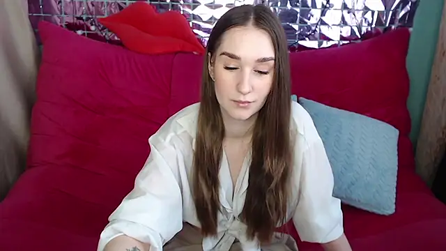 Margarettii online show from February 27, 2025, 5:51 am