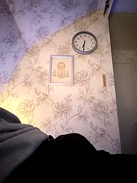 Teemu online show from November 6, 2025, 4:33 pm