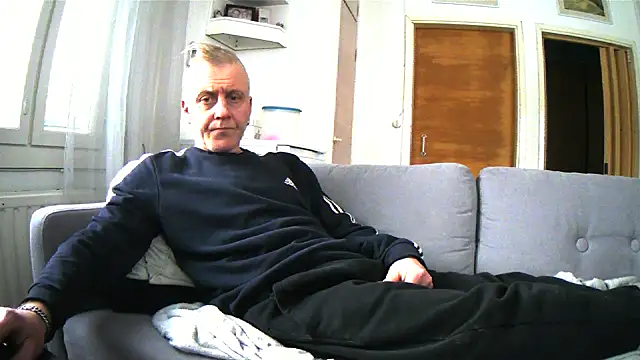 Snapshot of Teemu chatting on January 18, 2026, 9:24 am Teemu online show from January 18, 2026, 9:24 am