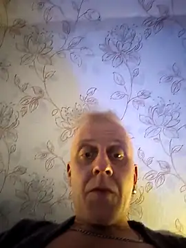 Teemu online show from November 8, 2025, 2:20 pm