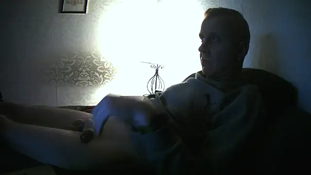 Snapshot of Teemu chatting on February 13, 2026, 3:23 pm Teemu online show from February 13, 2026, 3:23 pm