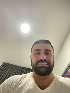 Snapshot of morfeoX chatting on February 19, 2026, 10:12 am morfeoX online show from February 19, 2026, 10:12 am