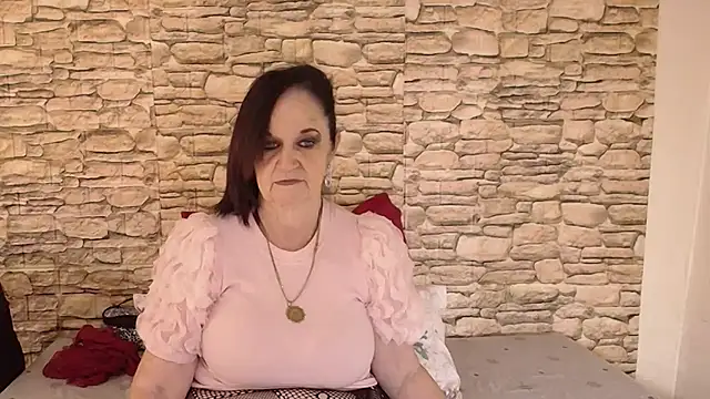 LuciousGrace online show from September 18, 2025, 5:32 am