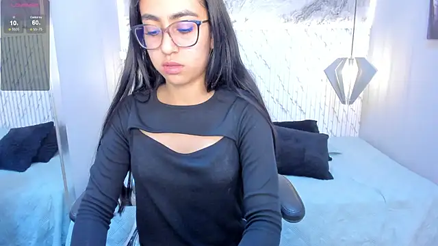 Snapshot of lucelly_15 chatting on March 7, 2025, 11:40 am lucelly 15 online show from March 7, 2025, 11:40 am