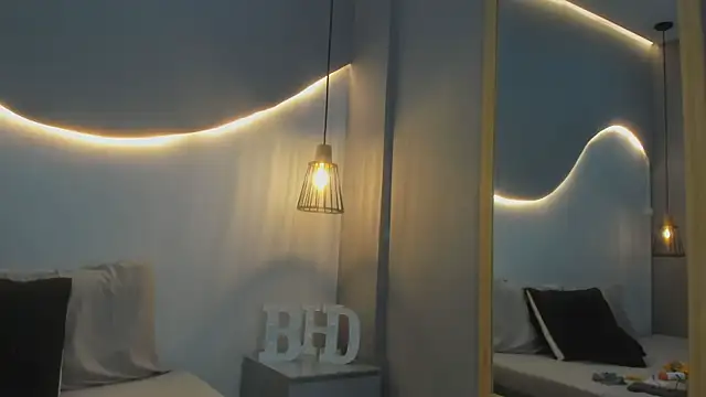 lucelly 15 online show from October 31, 2025, 11:51 am