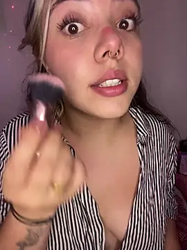  ivyginger online show from February 2, 2026, 12:53 am