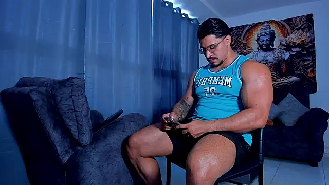 Valentino Dosantos  online show from September 10, 2025, 8:08 pm