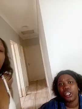 PinkMagic online show from December 14, 2025, 8:09 am