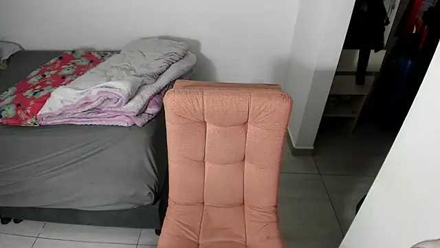 Snapshot of Greciaruiz_ chatting on May 26, 2026, 12:53 am Greciaruiz online show from May 26, 2026, 12:53 am