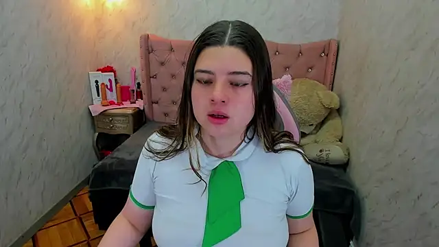 Snapshot of Lianngrace chatting on April 11, 2026, 11:36 am Lianngrace online show from April 11, 2026, 11:36 am