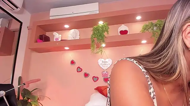 Snapshot of SofiaBennett_ chatting on February 12, 2026, 12:27 pm SofiaBennett online show from February 12, 2026, 12:27 pm