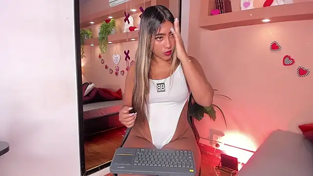 Snapshot of SofiaBennett_ chatting on February 16, 2026, 12:26 pm SofiaBennett online show from February 16, 2026, 12:26 pm